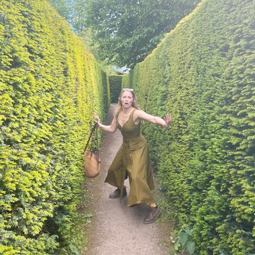 Geraldine Kemper - Magazine and Event Shoots Collection in geraldine_kemper_2311856288813855860_47410043.jpg - hidden celebrity photo